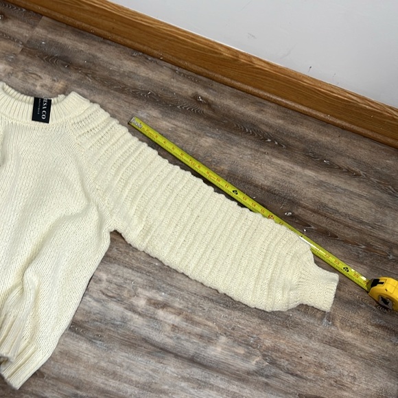 NWT New In Women's Sweater Size L Cream Chunky Textured Puff Sleeves Winter Ski - Picture 13 of 15